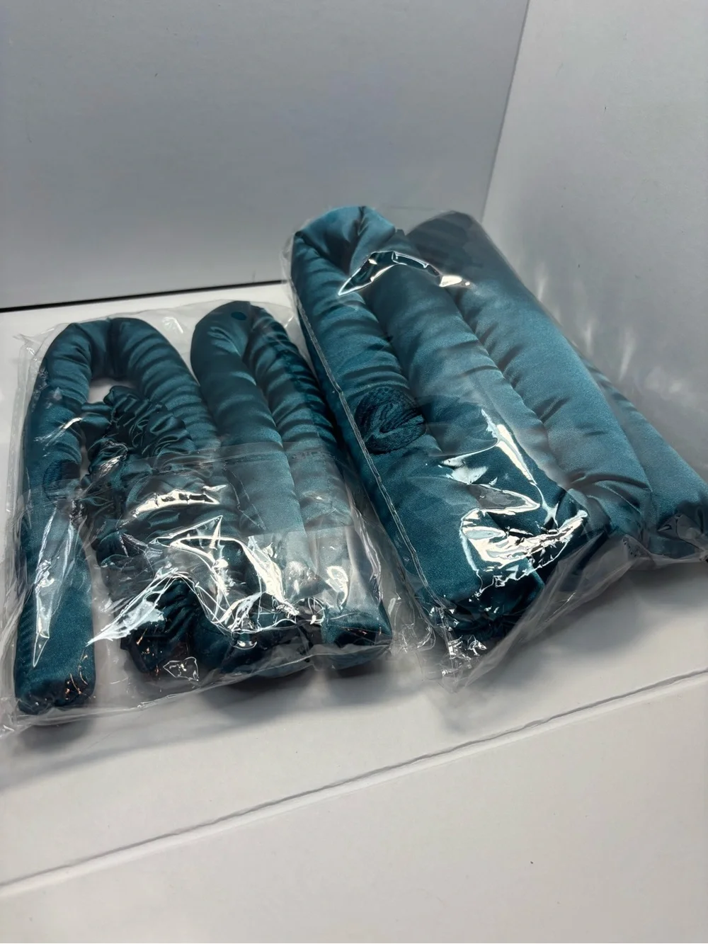 Effortless Shop Heatless Hair Curler Set Large Green Satin NWT